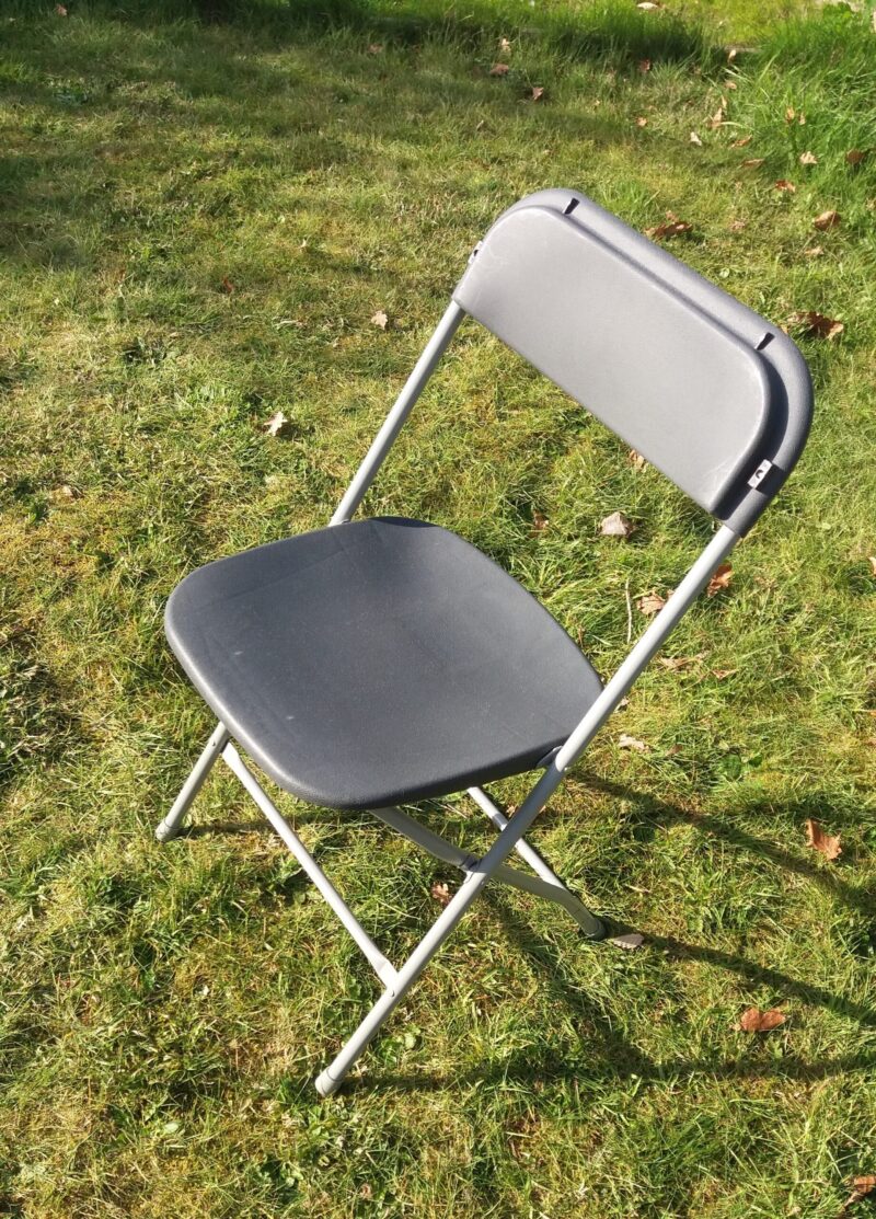 Grijze klapstoel
